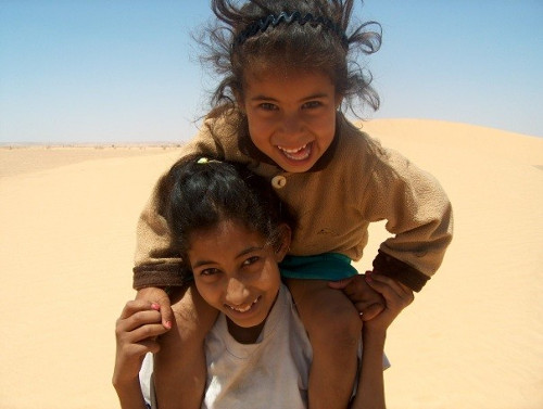 Llegan a Canarias los niños saharauis del programa Vacaciones en Paz ...