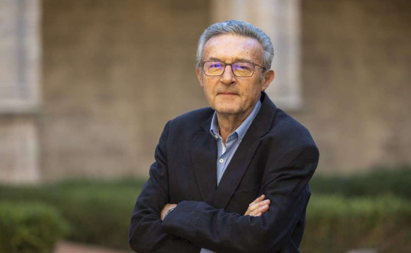 Sigue en directo la conferencia del catedrático Josep Palomero sobre la literatura valenciana desde la Sala San Borondón