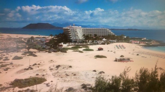 Turcón exige la demolición inmediata de los hoteles de RIU en las Dunas de Corralejo y la restitución del espacio natural