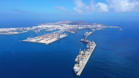 Antonio Morales alerta del grave peligro que acecha al Puerto de Las Palmas si se impulsa el desarrollo del de Dajla